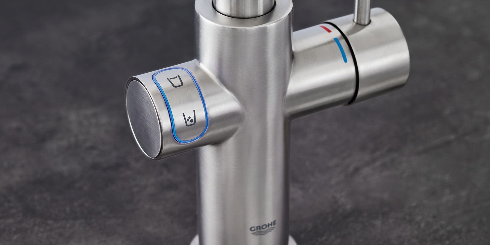 Close up LED GROHE Blue Home