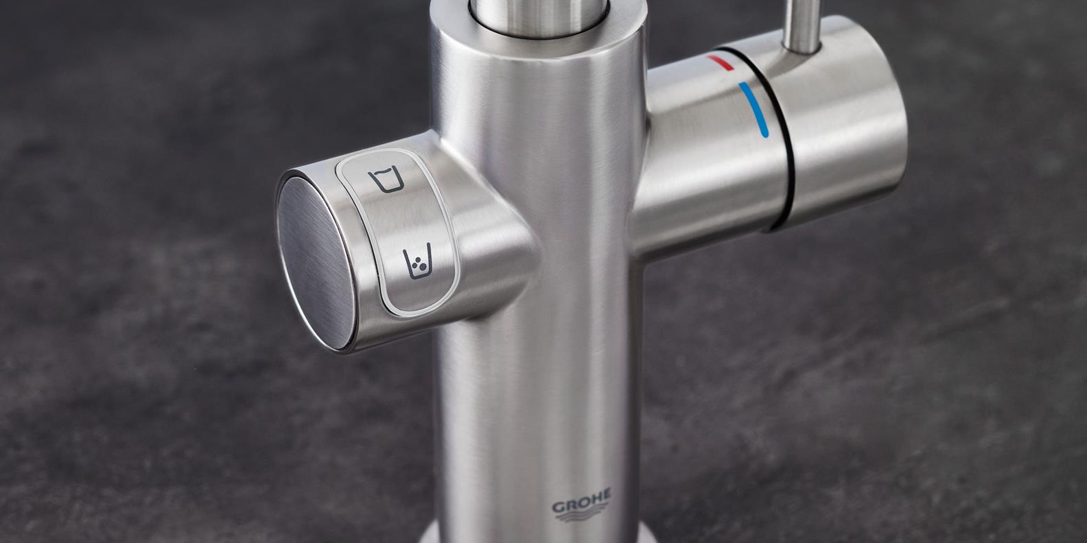 Close up LED GROHE Blue Home