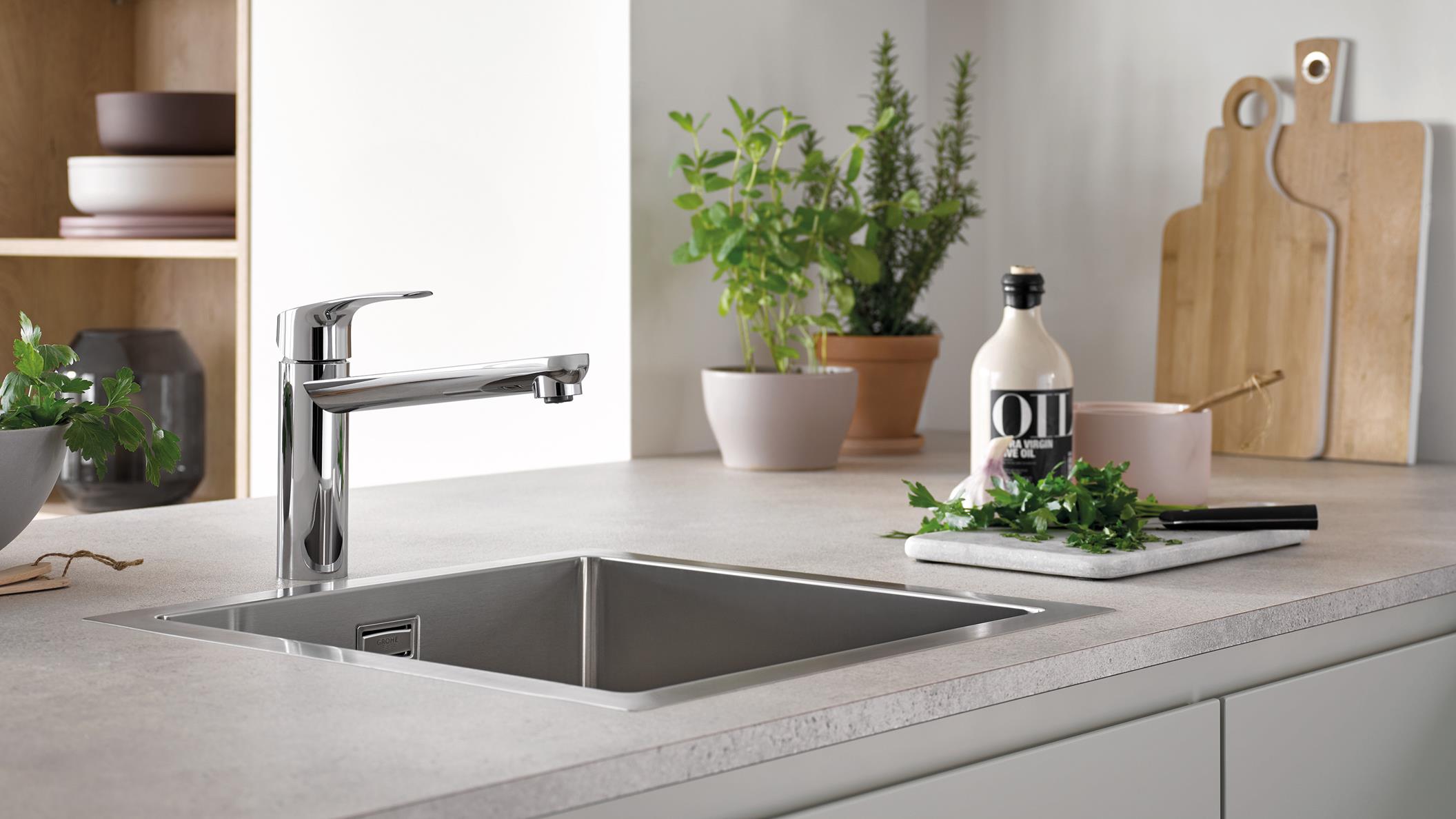 Eurosmart_Collage-05_stock picture_kitchen