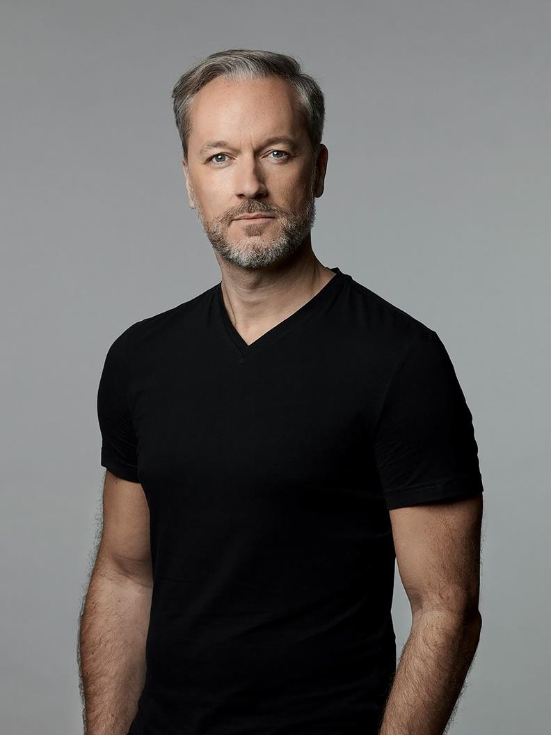 LIXIL Global-Design_Collage-06_Patrick Speck