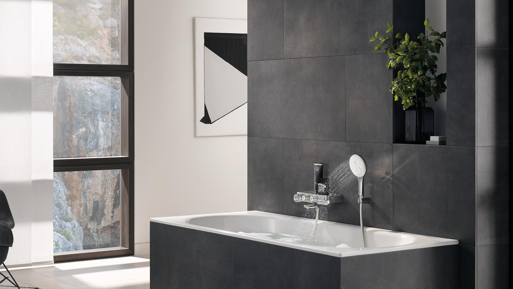 Showers_09_Collage-05