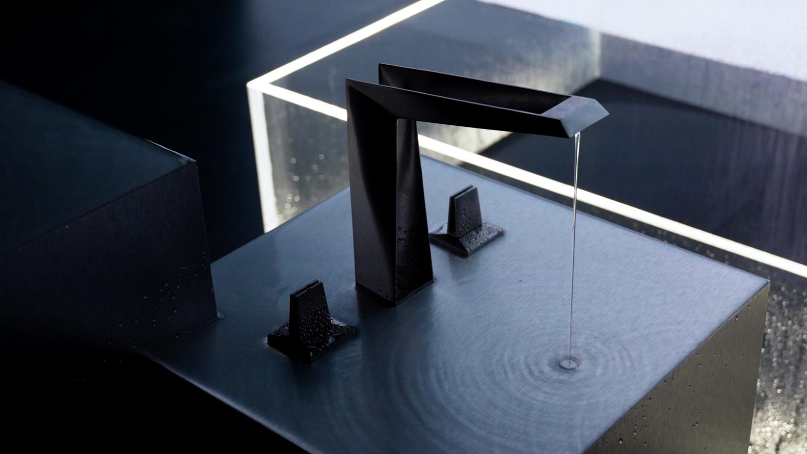 Paul Flowers, Leader LIXIL Global Brand Identity bei über GROHE SPA