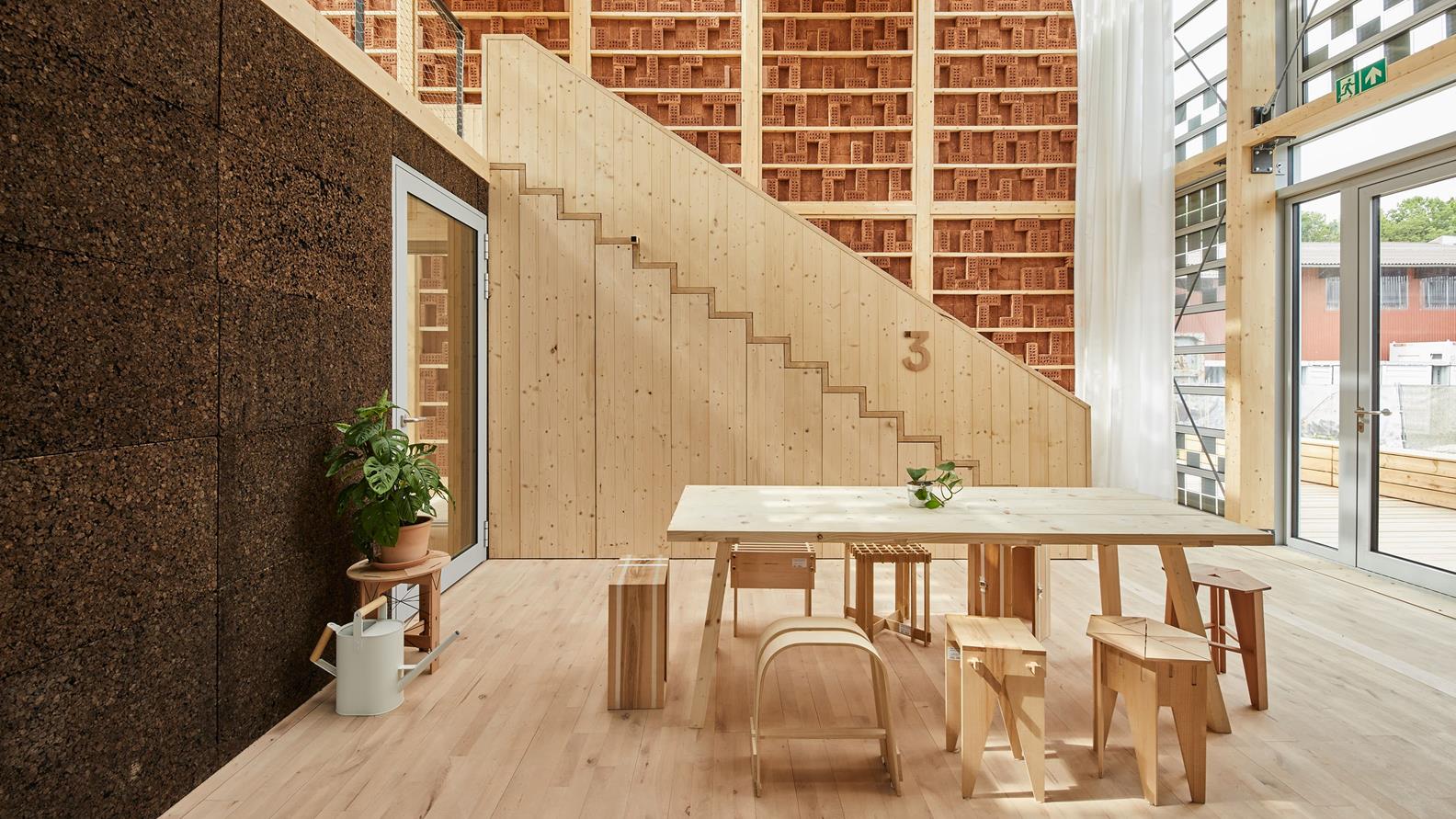 MIMO and Solar Decathlon 